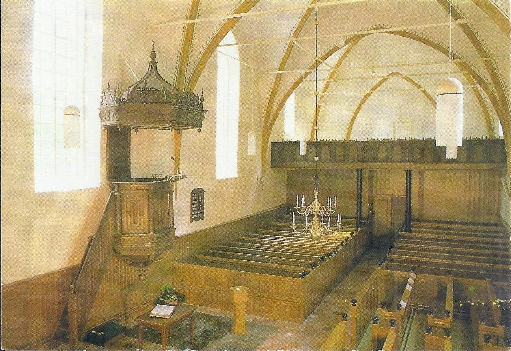 Bellingwolde Ned Herv Kerk Interieur Ansichtkaart (A 1424 ), Ophalen of Verzenden, 1980 tot heden, Gelopen