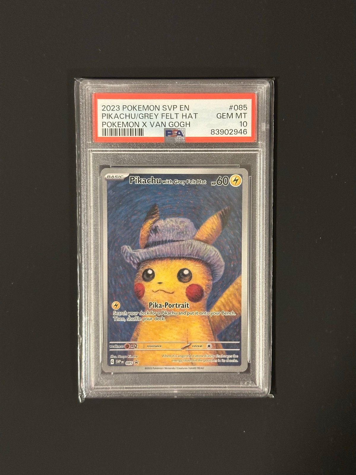 Pikachu met Grijze Vilten Hoed PSA 10 GEM MT - Van Gogh, Hobby en Vrije tijd, Verzamelkaartspellen | Pokémon, Ophalen of Verzenden