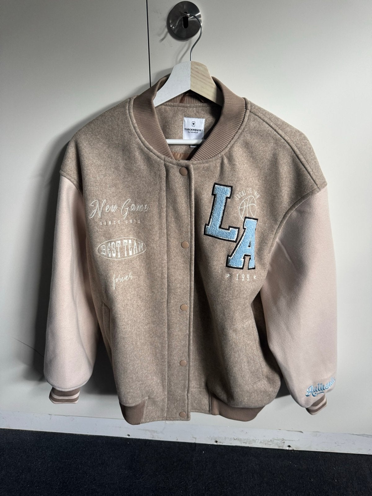 Clockhouse Bomberjack Maat M - Beige/Bruin/Blauw, Ophalen of Verzenden, Nieuw, Maat 38/40 (M), Beige