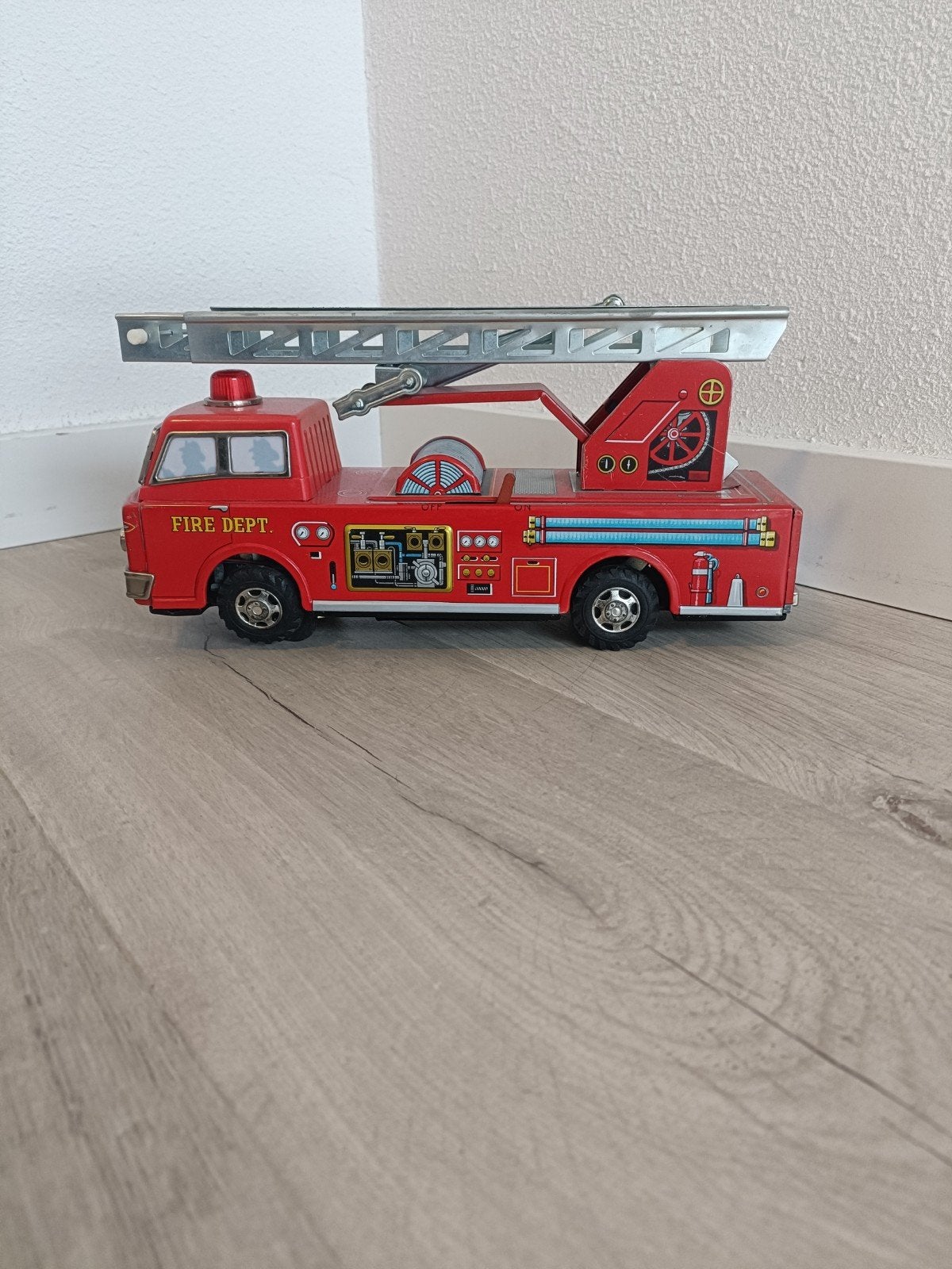 2 x blikken brandweerauto, Antiek en Kunst, Antiek | Speelgoed, Ophalen of Verzenden