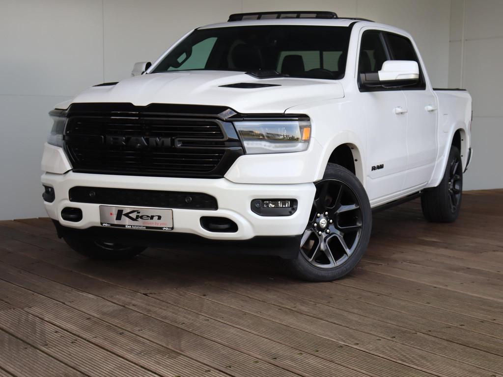 Dodge Ram 1500 5.7 V8 4x4 Crew Cab Laramie Night | Luchtveri, Auto's, Gebruikt, 5654 cc, Bedrijf, Vierwielaandrijving
