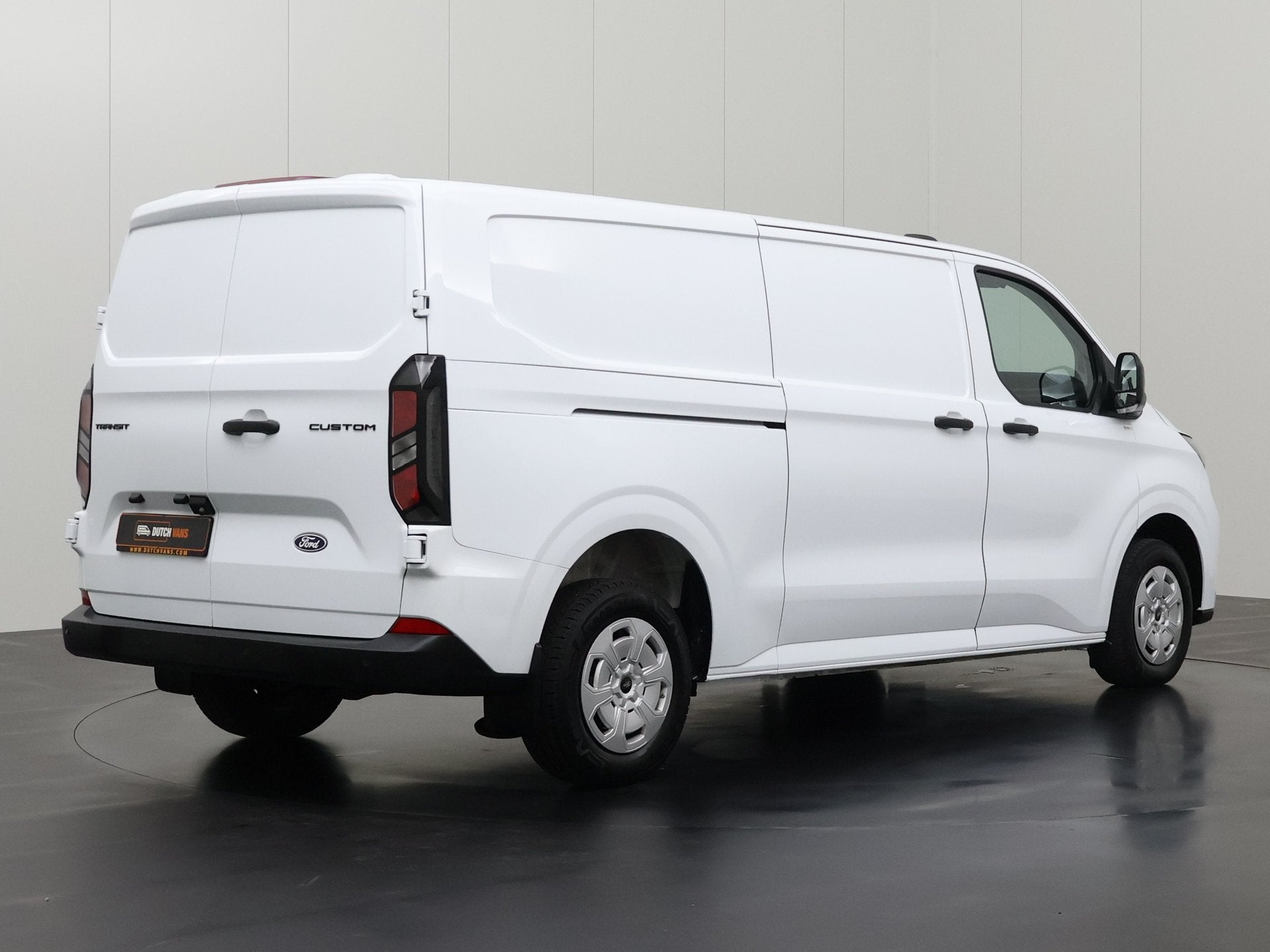 Ford Transit Custom 2.0TDCi 136PK Lang Business Digital | Le, 136 pk, Gebruikt, 2800 kg, Wit