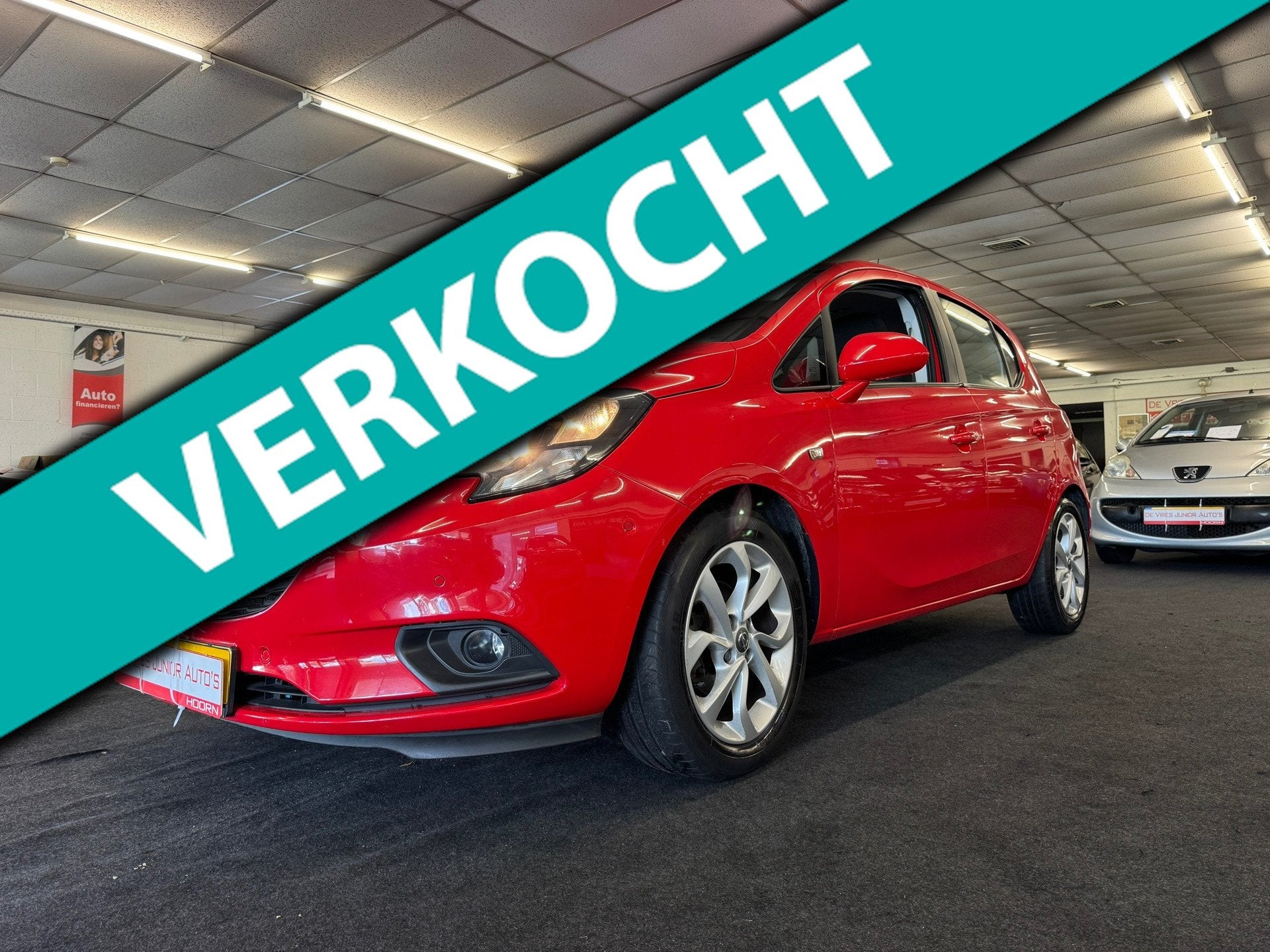 Opel Corsa 1.4 Edition Automaat, pdc, camera, BT, cruise con, Auto's, Gebruikt, 4 cilinders, 49 €/maand, Origineel Nederlands