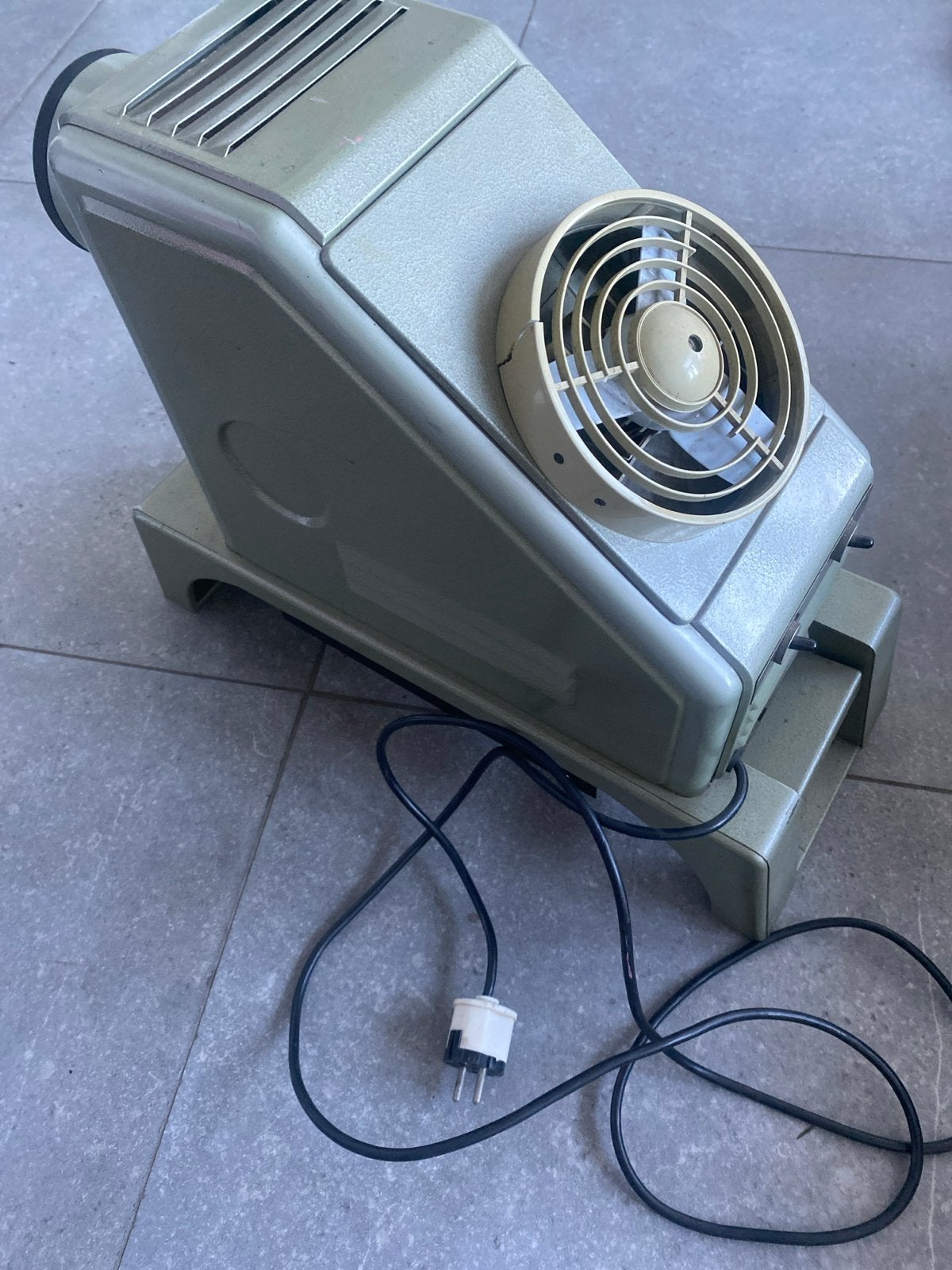 Malinverno projector s- Werkend en in goede staat, Ophalen of Verzenden, Gebruikt