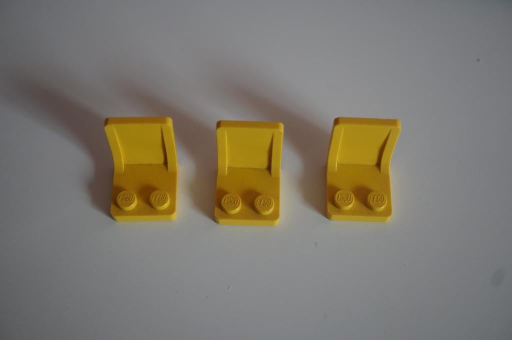 Vintage Lego trein stoel kleur geel, Kinderen en Baby's, Speelgoed | Duplo en Lego, Ophalen of Verzenden, Gebruikt, Losse stenen
