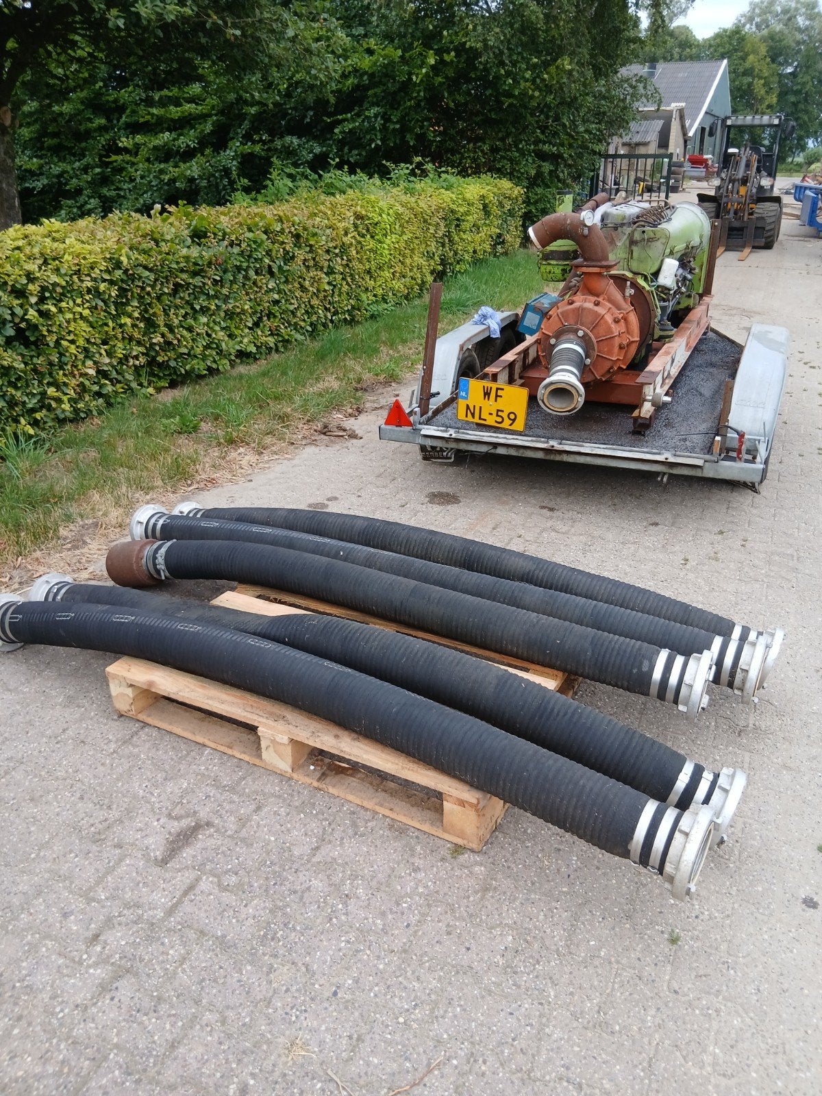 Deutz 6 cilinder motor met Landini waterpomp motor pomp zet