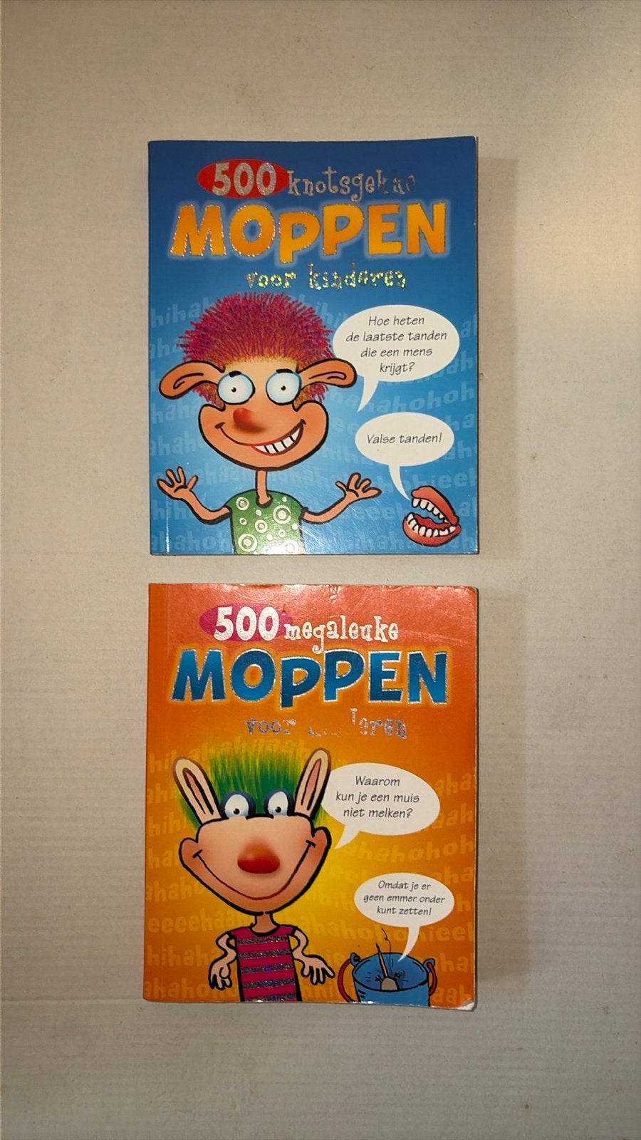 2 Moppenboeken voor Kinderen: 500 Knotsgekke & Megaleuke Mop, Boeken, Ophalen of Verzenden, Zo goed als nieuw, Moppen