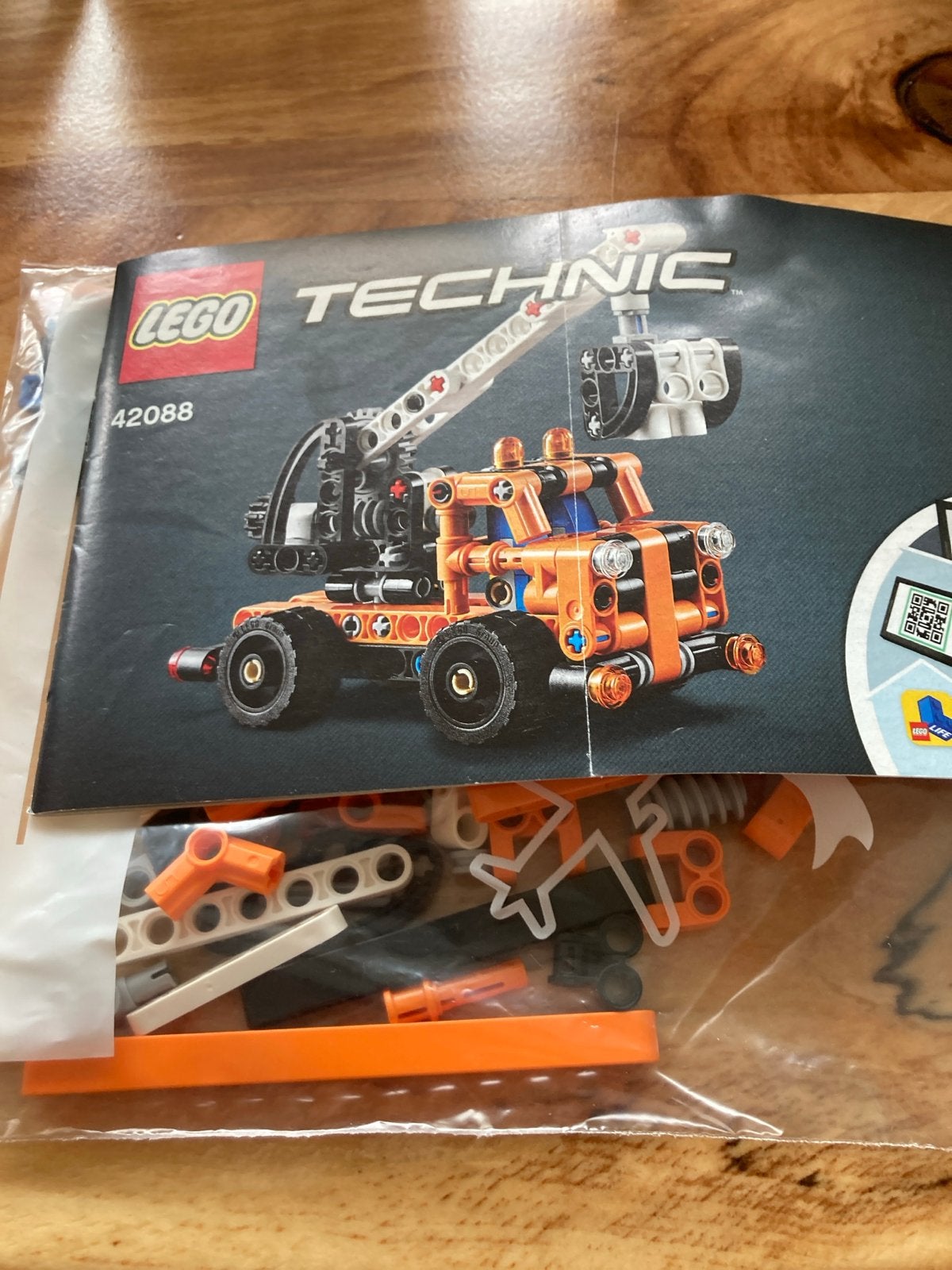 Lego Technic 42088 Cherry Picker, Ophalen of Verzenden, Zo goed als nieuw
