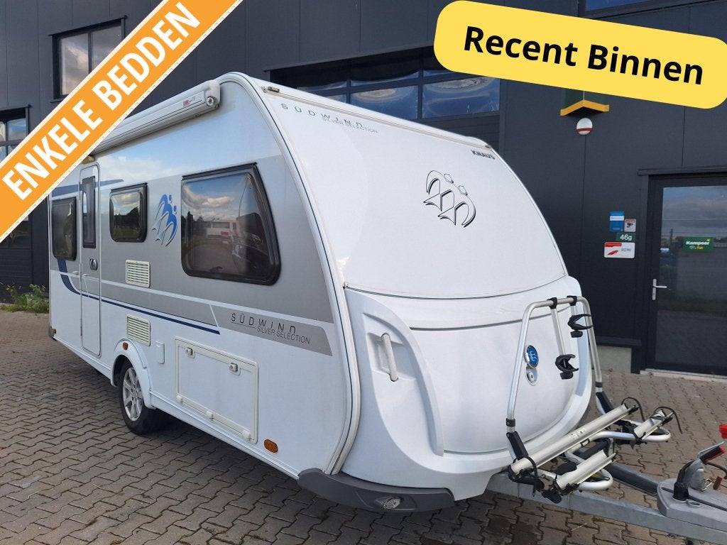 Knaus Sudwind Silver Selection 460 EU Mover + CasetteLuiffel, Standaardzit, Kachel, Particulier, 4 tot 5 meter