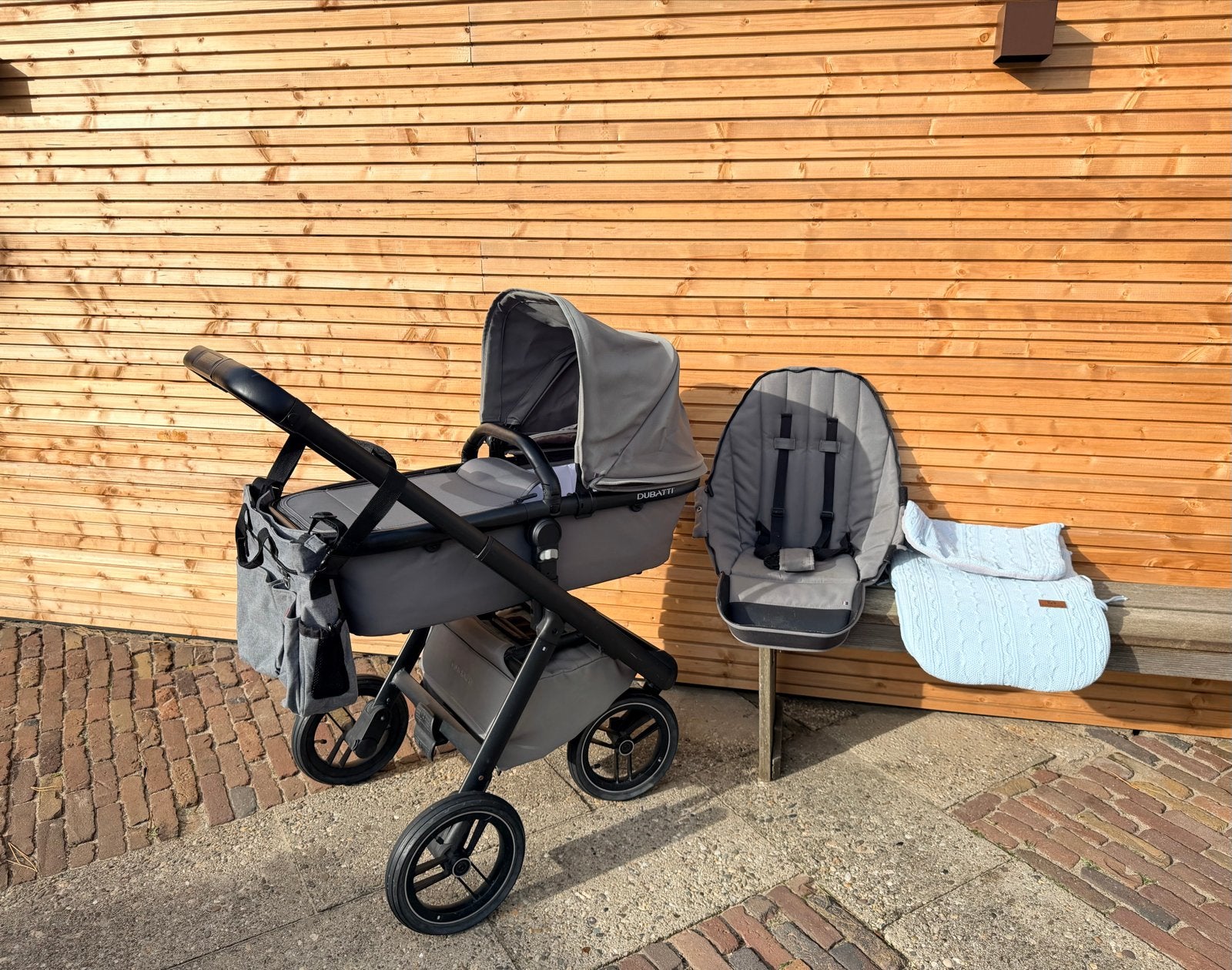 Dubatti One kinderwagen met reiswieg, voetenzak en luiertas, Kinderen en Baby's, Gebruikt, Luchtbanden, Ophalen, Kinderwagen