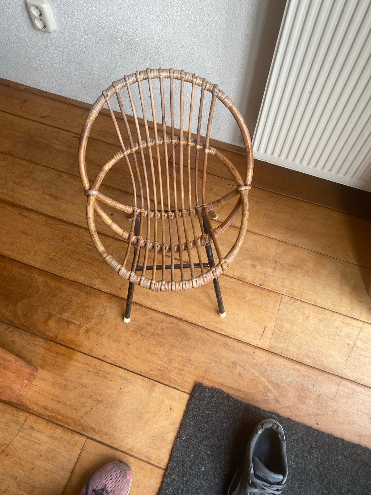 Diverse stoelen en een bureau, Ophalen, Gebruikt, Overige kleuren, Vijf, Zes of meer stoelen