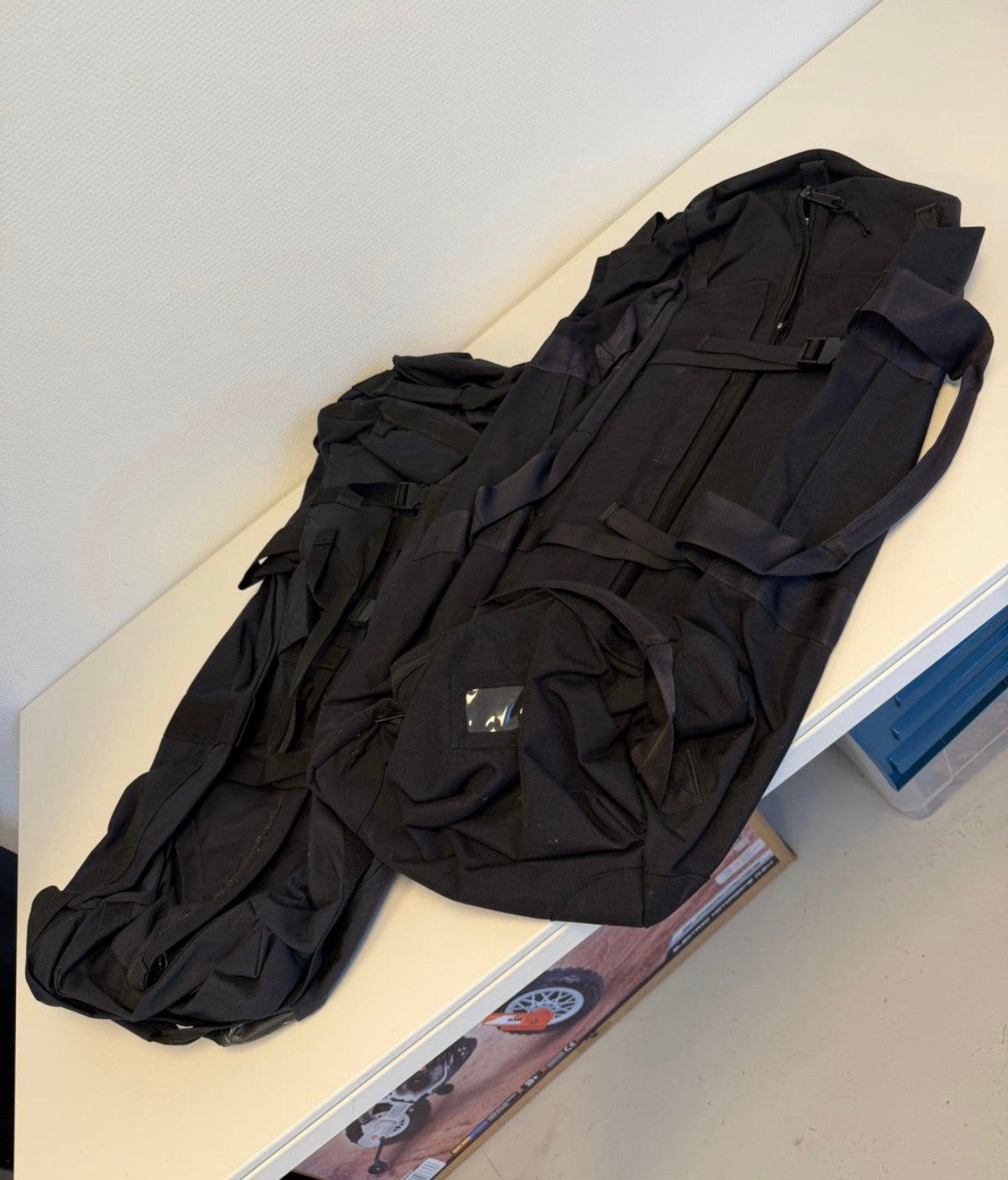 Britse Army Leger 100 LITER Deployment Bag Reistas Zwart XL, 30 cm of meer, P, Zwart, P