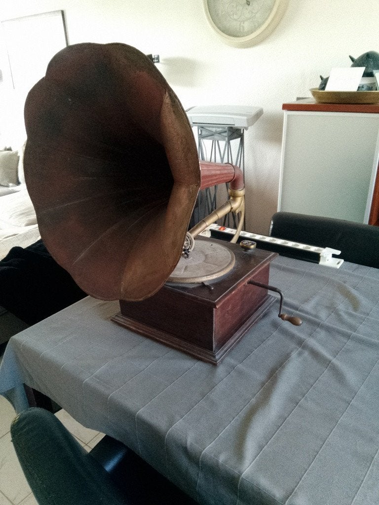 Oude grammofoon met 50 stuks 78 toeren platen, Ophalen of Verzenden