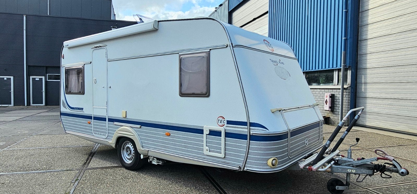 Foto 8 van T.E.C. Travel King 490 K1 | 2003 | Mover | Omnistor Cassette