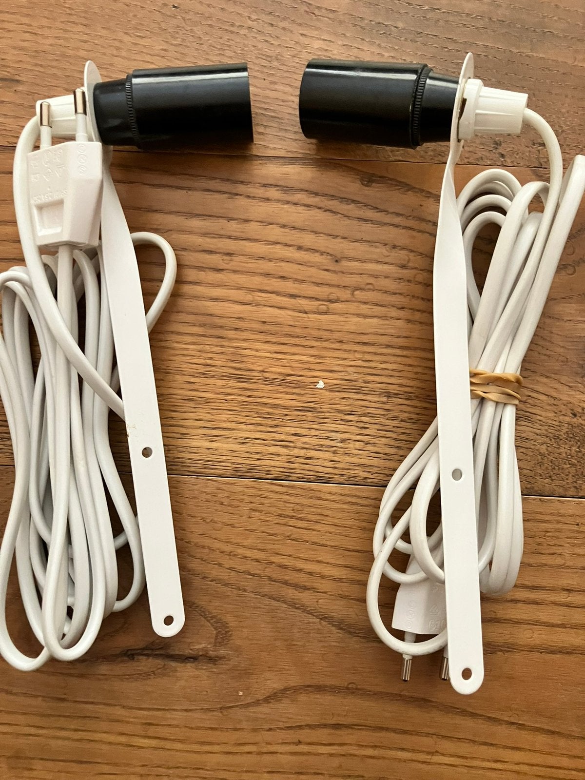 Twee wandlampjes van IKEA, wit,  lampje, bedlampje. Nieuw!, Ophalen, Nieuw, Overige merken, Wit