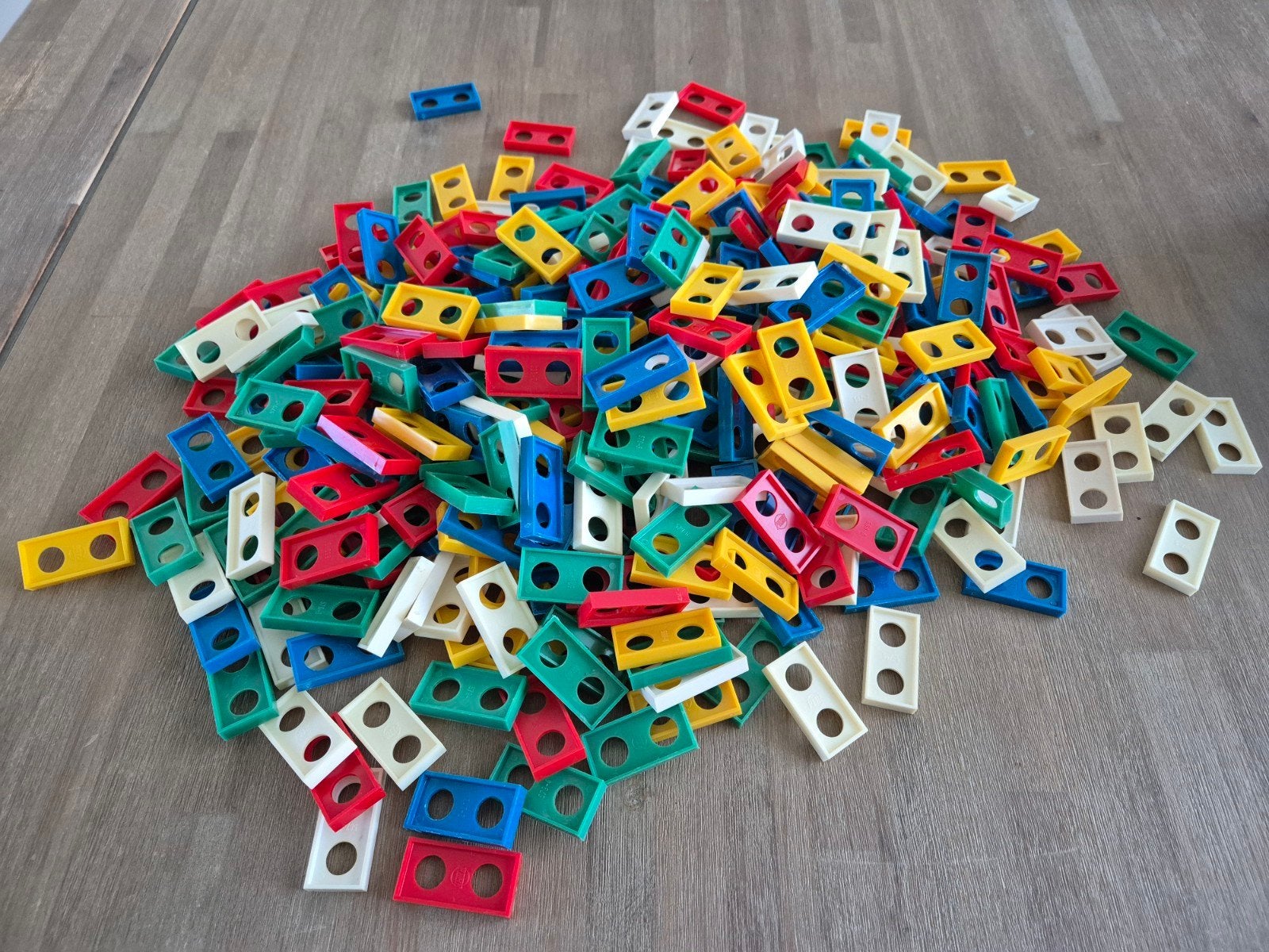 Retro Domino Steentjes Jaren '70 - Kleurrijk Speelplezier, Ophalen of Verzenden, Gebruikt