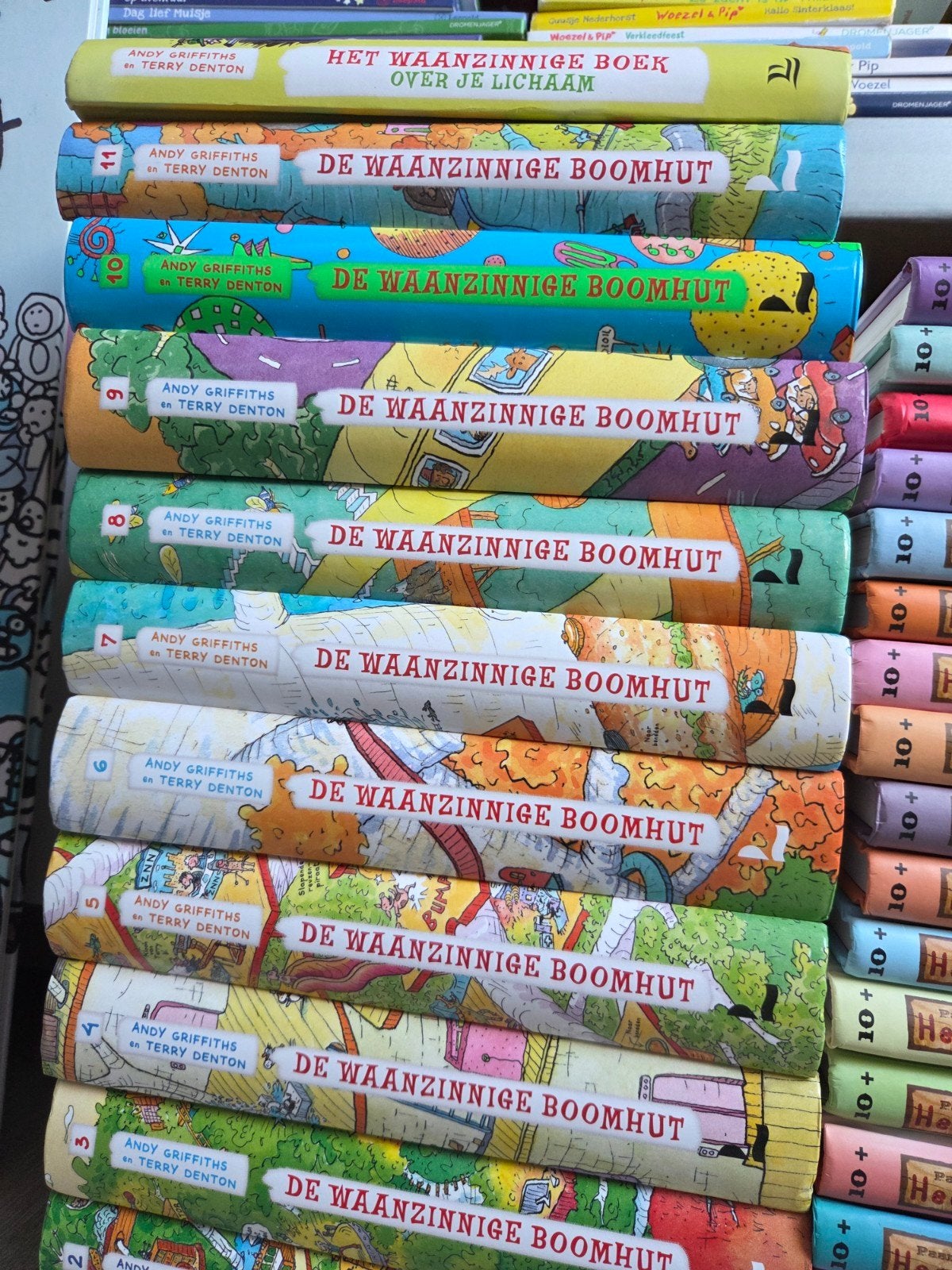De Waanzinnige Boomhut - Complete serie 1 tm 11 + extra deel, Boeken, Kinderboeken | Jeugd | 10 tot 12 jaar, Ophalen of Verzenden