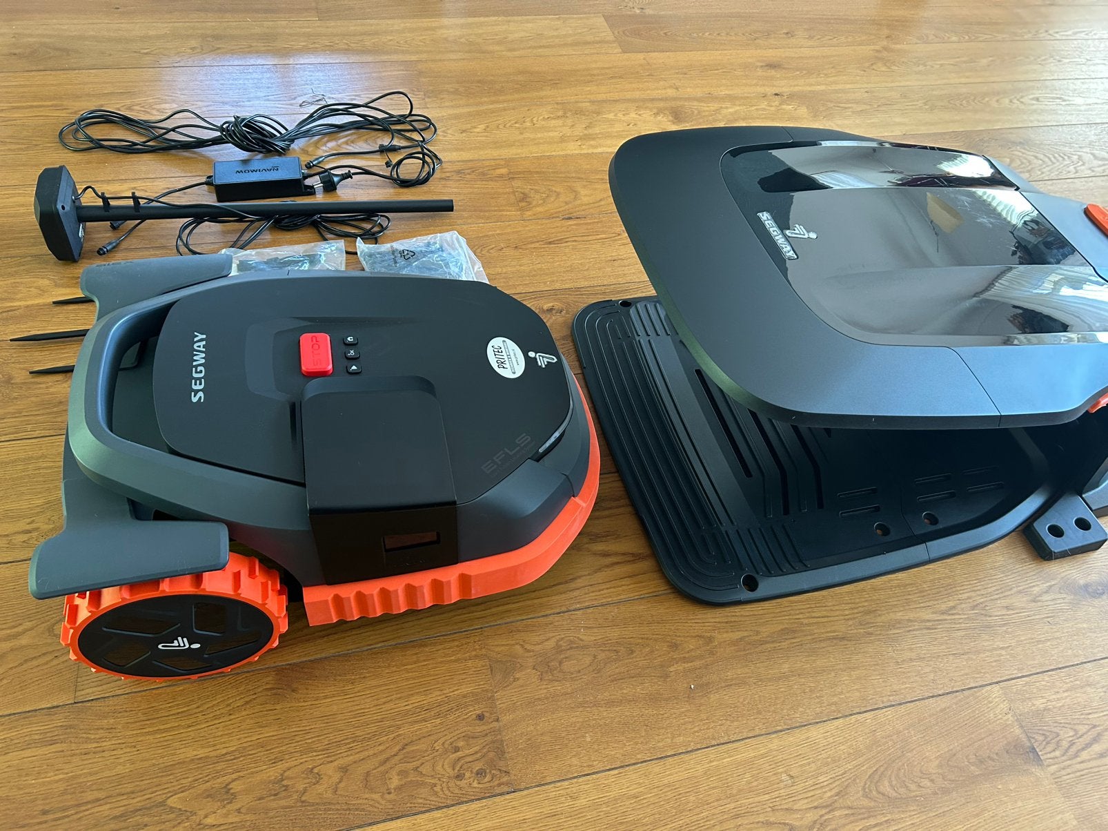 Robot grasmaaier Segway NAVIMOW, GPS navigatie, ONGEBRUIKT, Tuin en Terras, Grasmaaiers, Minder dan 30 cm, Accu-grasmaaier, Nieuw