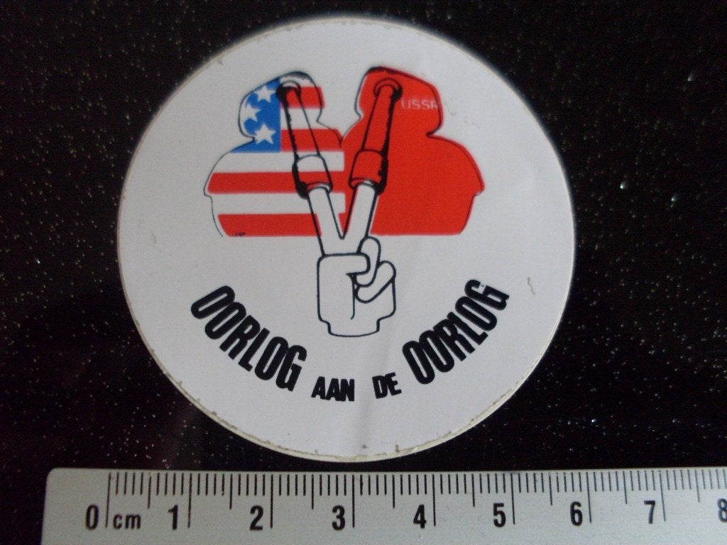 sticker oorlog aan de oorlog vs usa ussa vintage army, Verzenden, Zo goed als nieuw