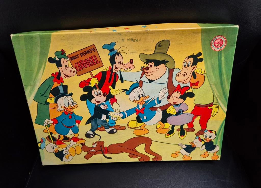 Vintage Walt Disney's Carousel Multi Print Holland stampels, Ophalen of Verzenden, Gebruikt, Beeldje of Figuurtje