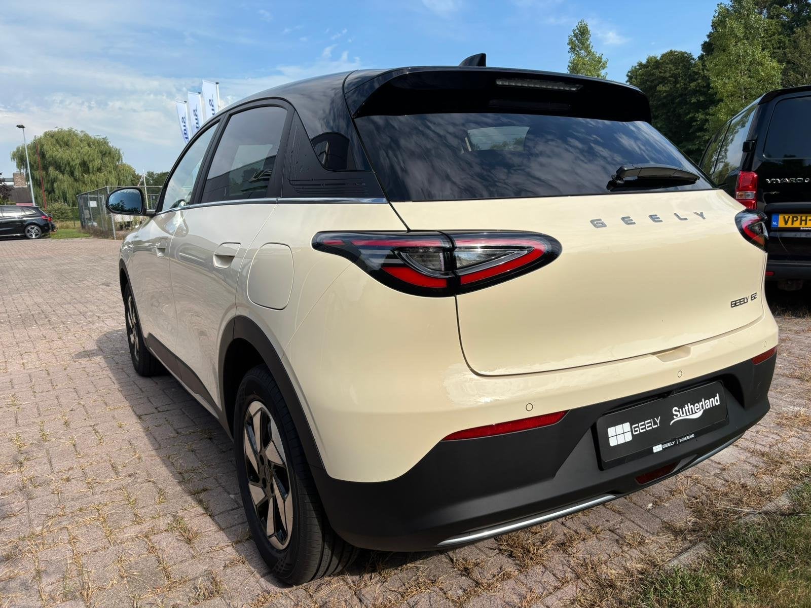 Geely E2 Ultra 47 kWh 115 PK | Pre-order nu ! | 345 Km actie, Auto's, Stof, 1340 kg, E2, 82 pk