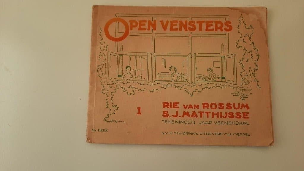 Boekje Open Vensters door Rie van Rossum, Ophalen of Verzenden, Gelezen, Rie van Rossum, Prentenboek