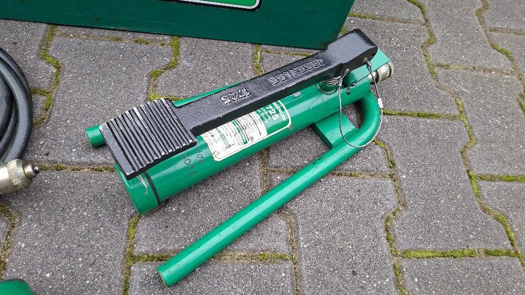 Greenlee 1725 Hydraulische voetpomp met ram, Auto diversen, ,, Ophalen of Verzenden, Zo goed als nieuw, ,