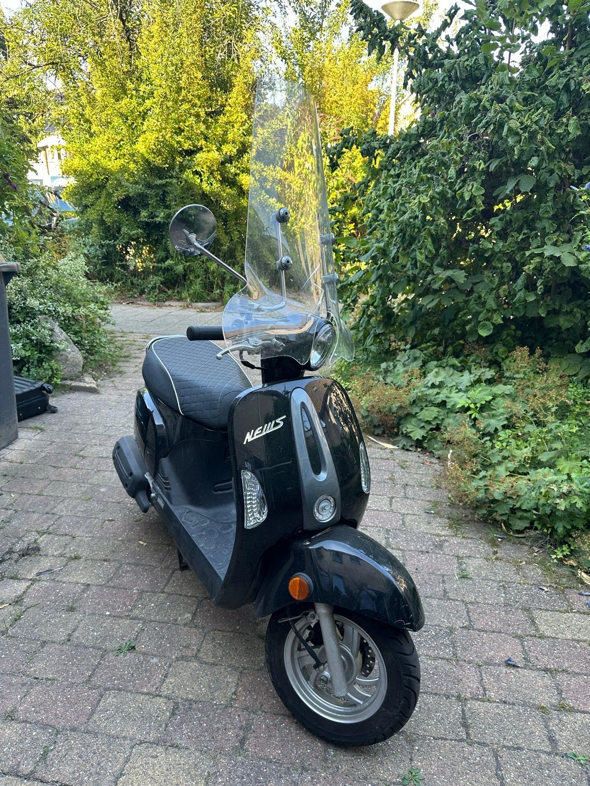 Kymco New Sento 50cc Scooter - Zwart, Zo goed als nieuw, Fietsen en Brommers, Scooters | Kymco, Ophalen, Overige modellen, Maximaal 45 km/u