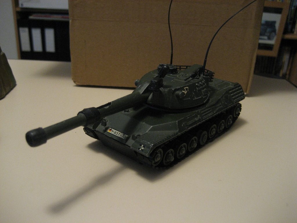Dinky Toys 692, Verzenden, Gebruikt, Overige typen, Dinky Toys