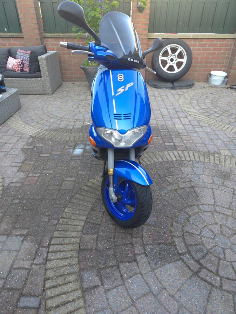 Runner sp 180cc mo8, Ophalen, Zo goed als nieuw, Benzine, Overige modellen