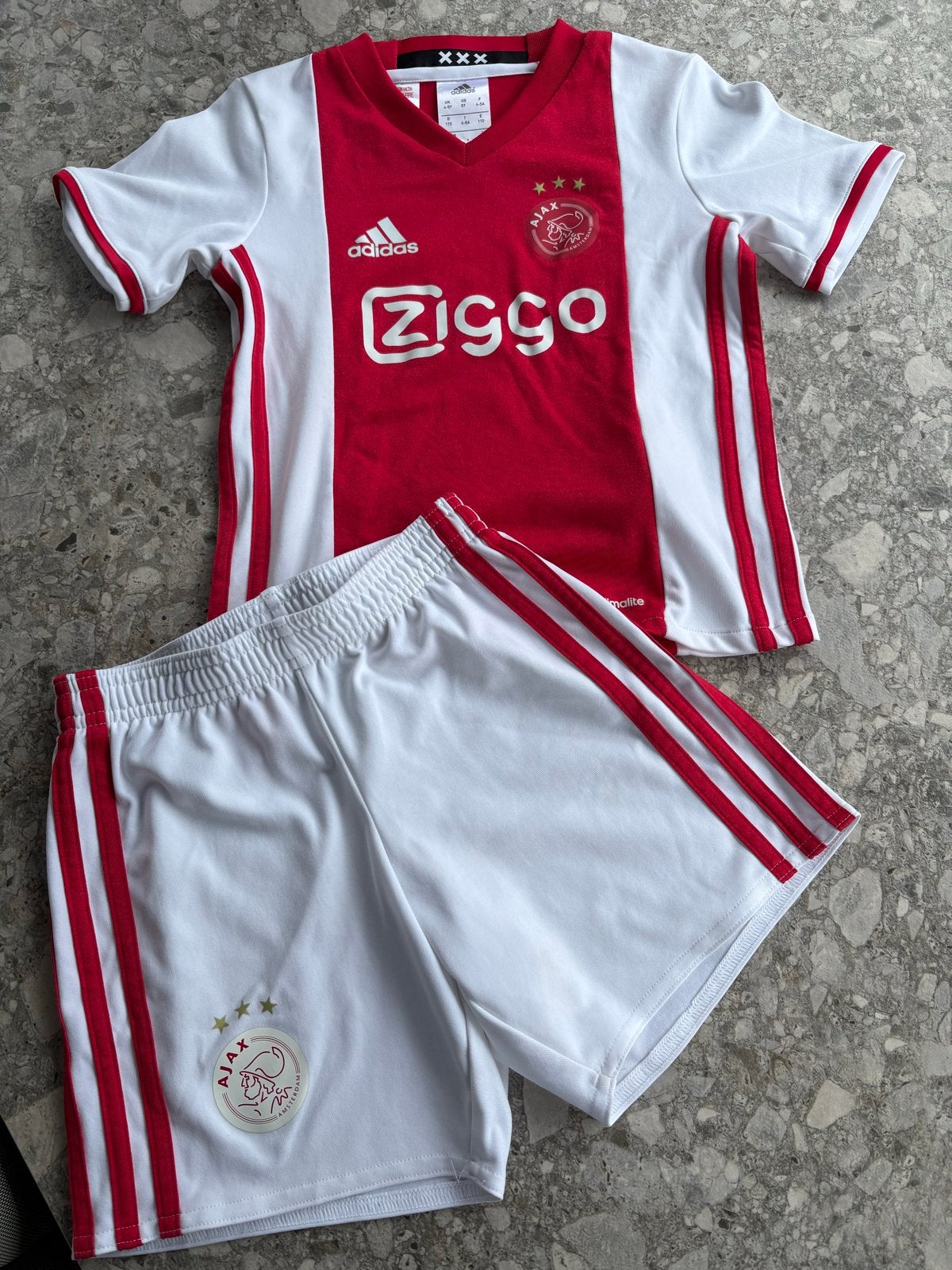 Origineel Adidas Ajax Kids Tenue  voetbalpak Maat 110, Kinderen en Baby's, Kinderkleding | Maat 110, Ophalen of Verzenden, Gebruikt