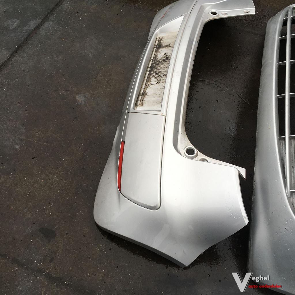Mitsubishi Colt 1.5B kleurcode: 01D 2005 2500227  Achterbump, Auto-onderdelen, Ophalen, Gebruikt, -, -