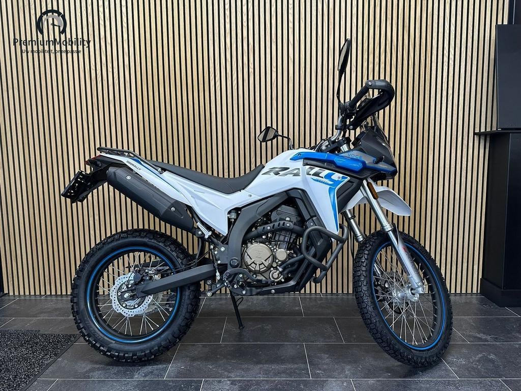 VOGE 300 RALLY (WIT/BLAUW), Motoren, Motoren | Overige merken, 292 cc, Bedrijf, Onbekend, Overig