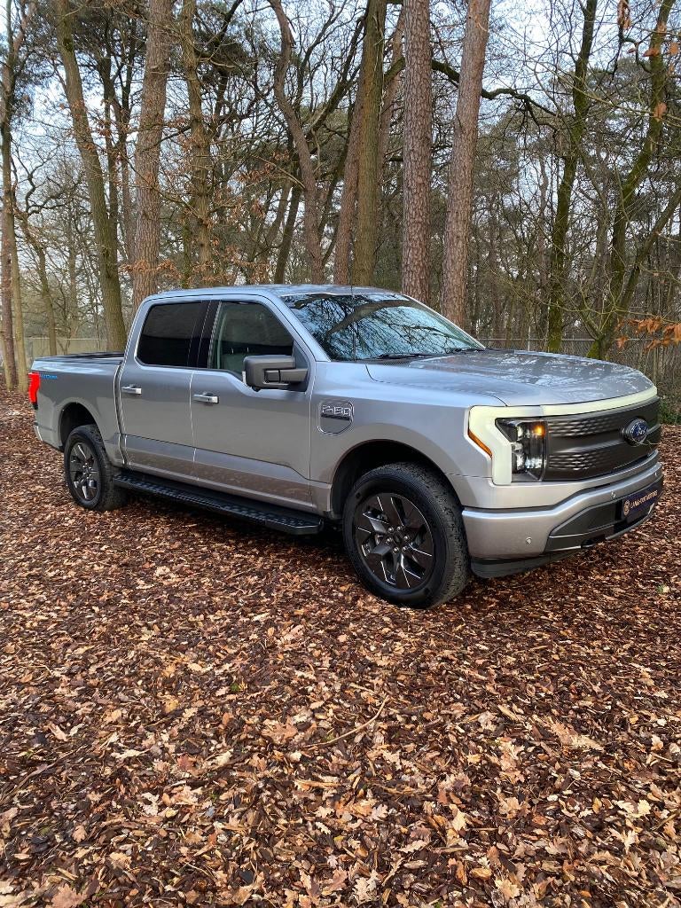 Ford F150 Lightning XLT | 3500 kg trekgewicht, Auto's, Automaat, Dealer onderhouden, Stof, Overige carrosserieën