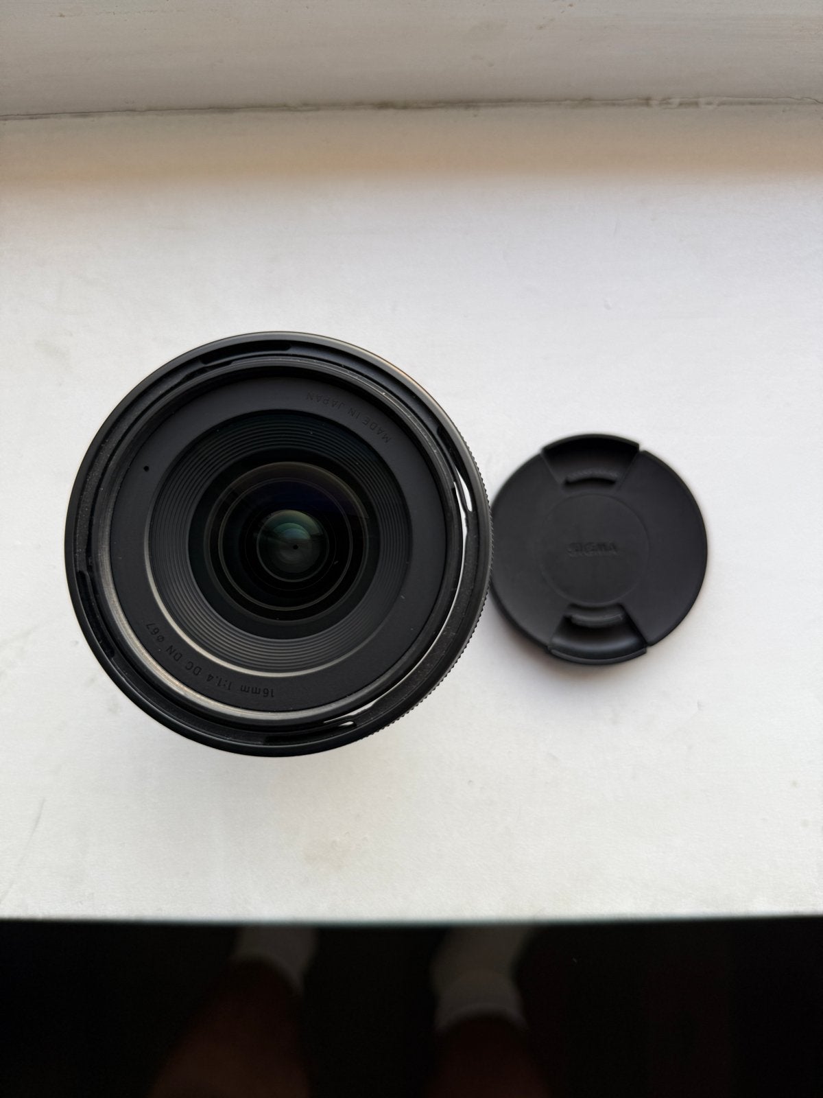 Sigma 16mm lens voor Sony E-mount, Sony E-mount, Sigma, Autofocus, Zo goed als nieuw