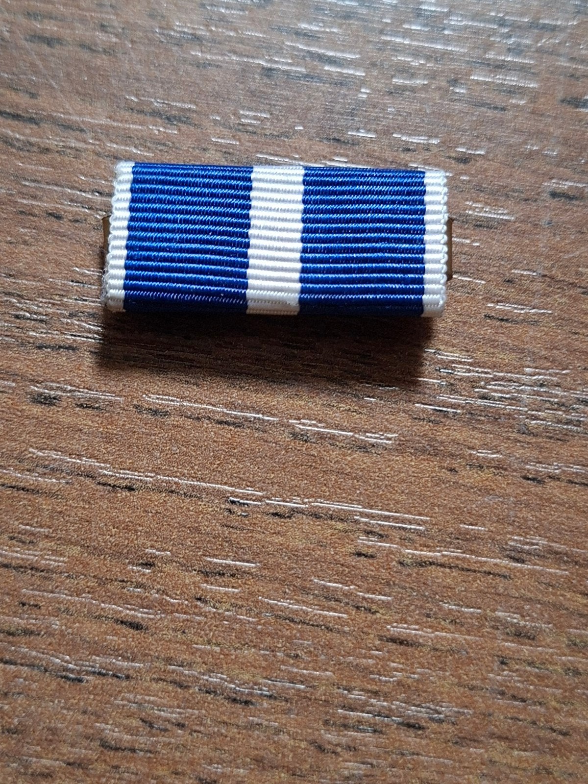 NAVO medaille kosovo baton, Ophalen of Verzenden, Landmacht, Nederland, Lintje, Medaille of Wings