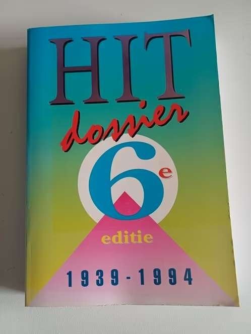 Hitdossier 6e editie 1939 - 1994, Boeken, Onbekend, Ophalen of Verzenden, Zo goed als nieuw, Overige onderwerpen