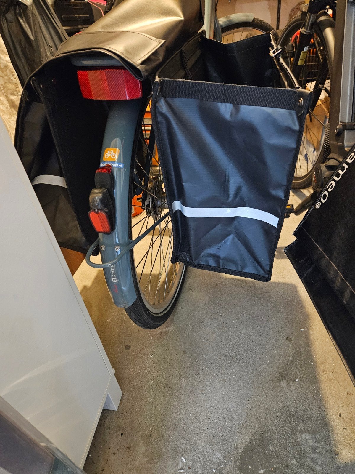 Dubbele fietstas WILLEX, Ophalen, Zo goed als nieuw, Willex dubbel