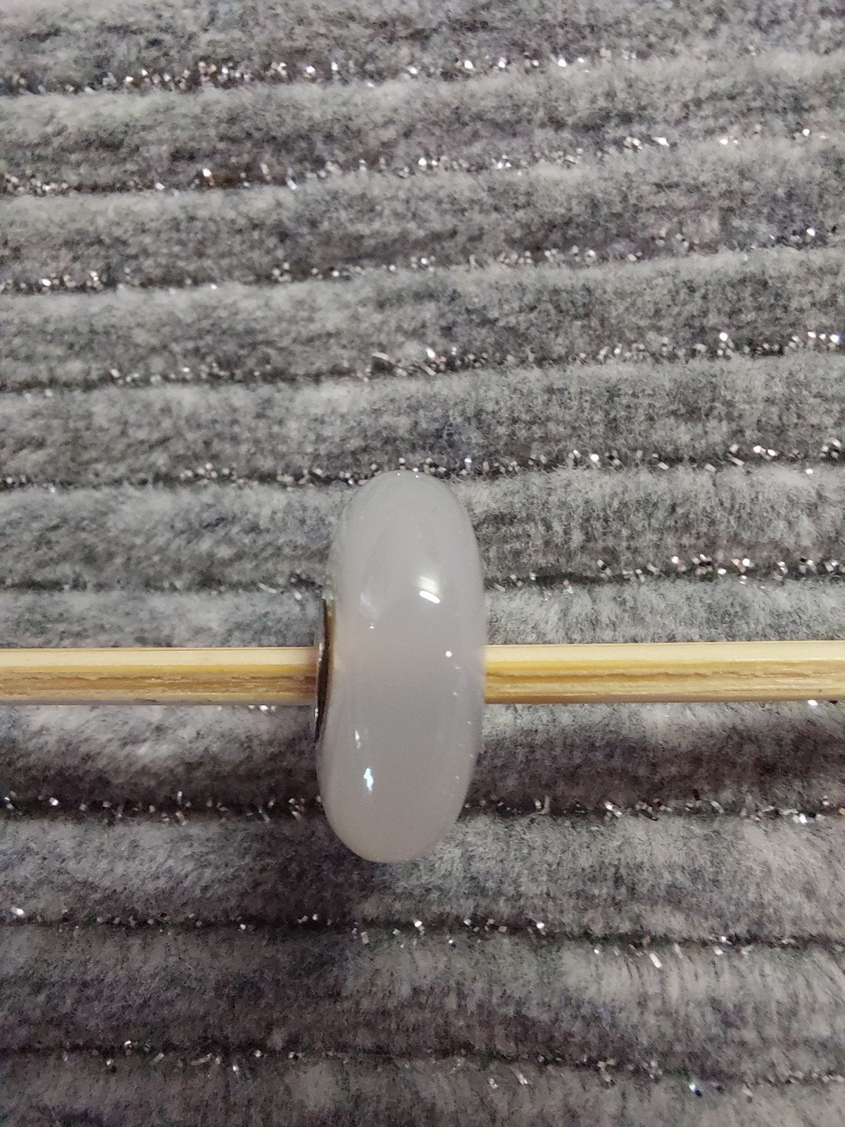 Trollbeads bead Witte agaat?, Ophalen of Verzenden, Gebruikt, Glas of Kristal, Trollbeads
