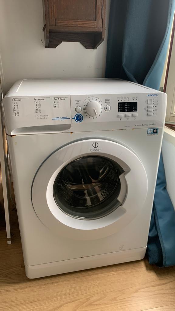 Indesit Innex Wasmachine 7kg 1400 toeren, Witgoed en Apparatuur, Wasmachines, Gebruikt, Voorlader, 6 tot 8 kg, 85 tot 90 cm, 1200 tot 1600 toeren