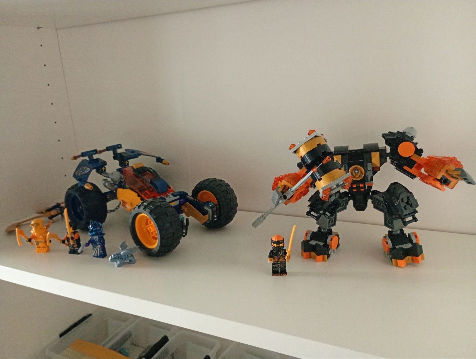 Lego Ninjago sets 71806 en 71811 (lees), Inclusief minifiguren, Gebruikt, Lego, Ophalen of Verzenden