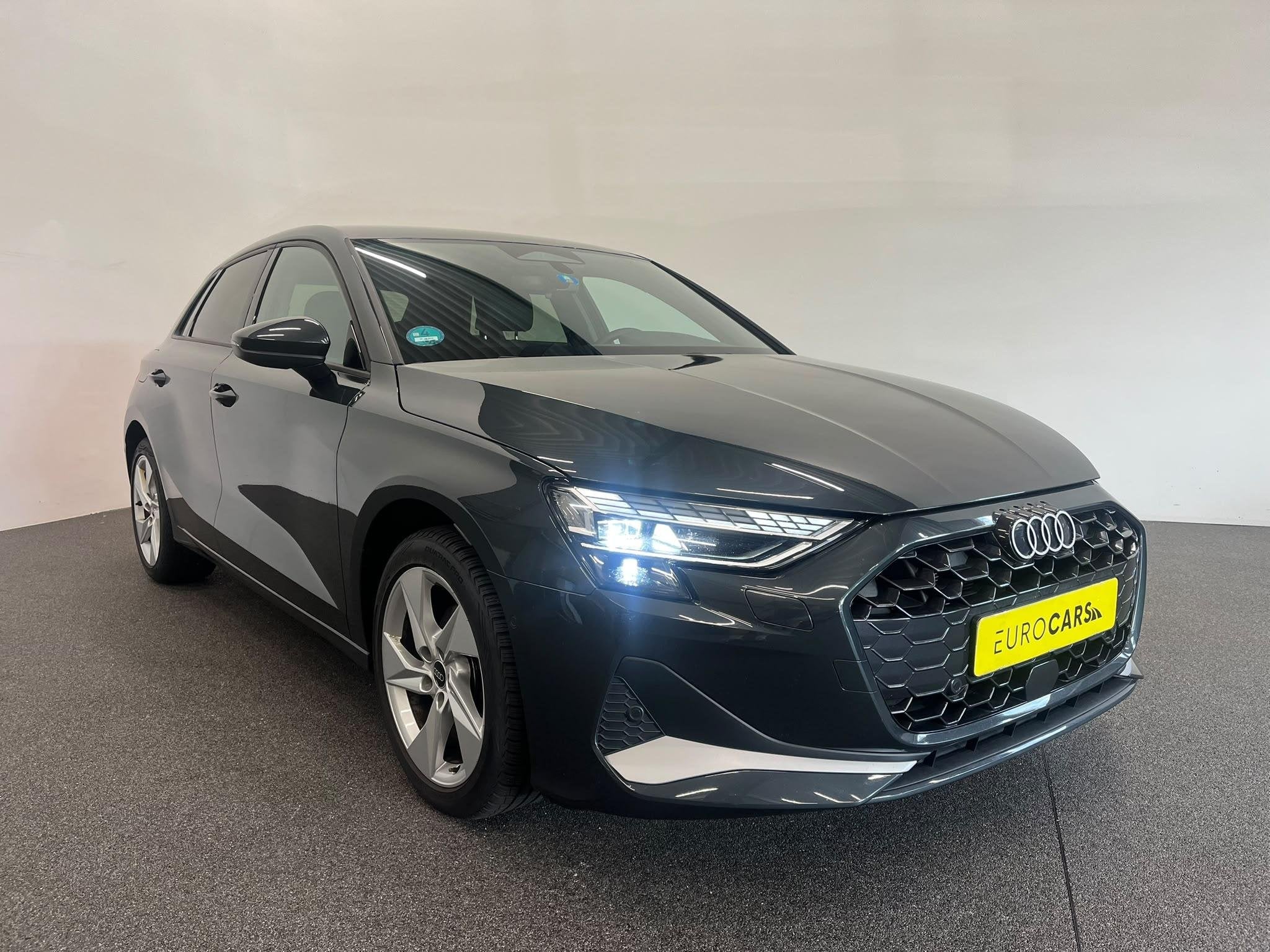 Audi A3 Sportback 30 TFSI Advanced edition Navigatie Apple C, Auto's, Audi, Stof, 4 cilinders, 1290 kg, 116 pk