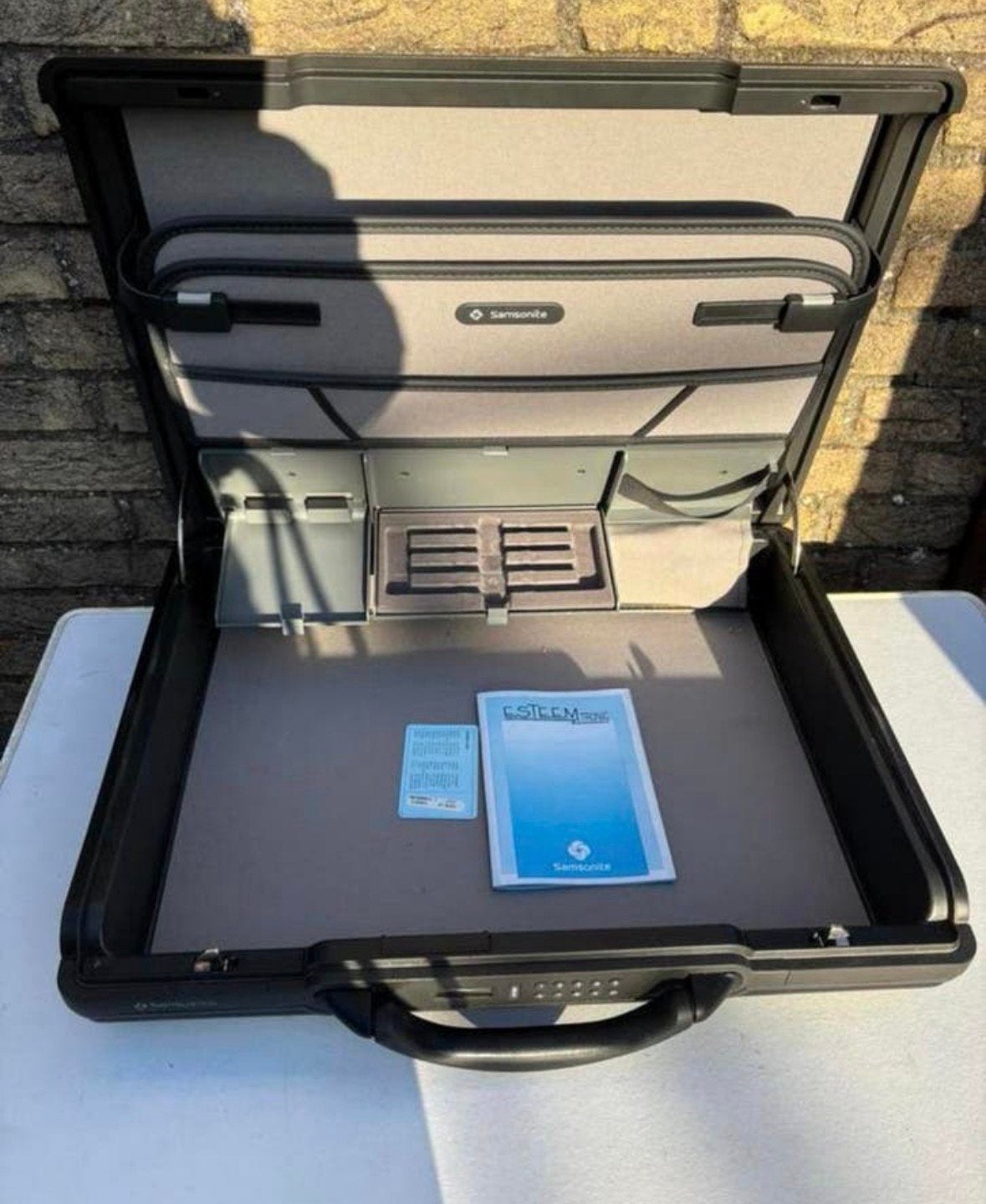 SAMSONITE KANTOORKOFFER / DIPLOMATENKOFFER met digital slot, Sieraden, Tassen en Uiterlijk, Koffers, Ophalen of Verzenden, Gebruikt