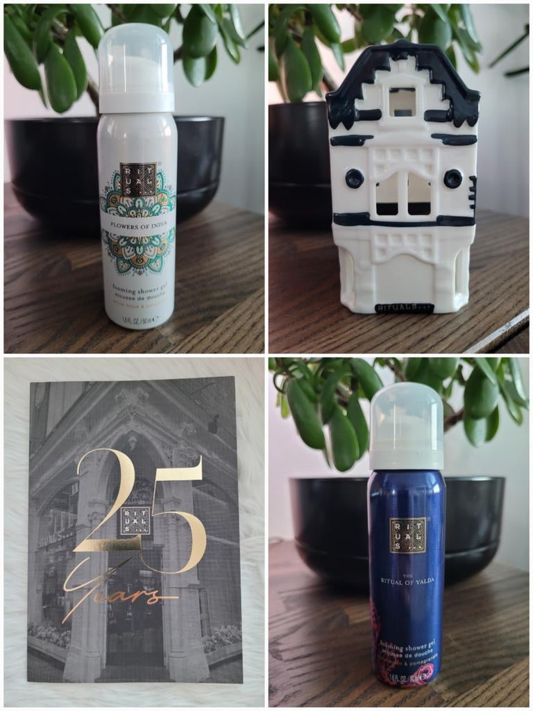 Rituals 2x Foaming Shower Gel • Doos • Theelichtje • Booklet, Ophalen of Verzenden, Zo goed als nieuw, Bad & Douche