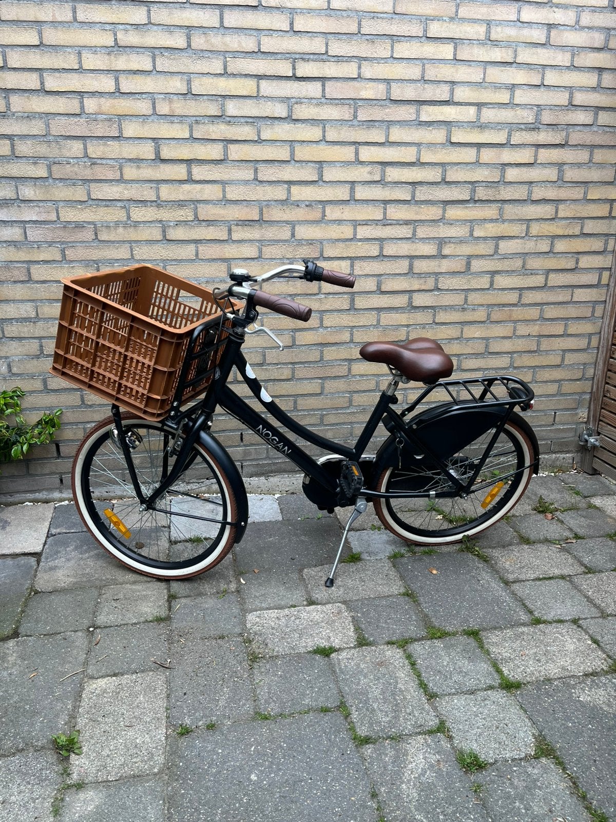 Meisjesfiets  met mand 22 inch merk nogan, Ophalen, Terugtraprem, 22 inch, Gebruikt