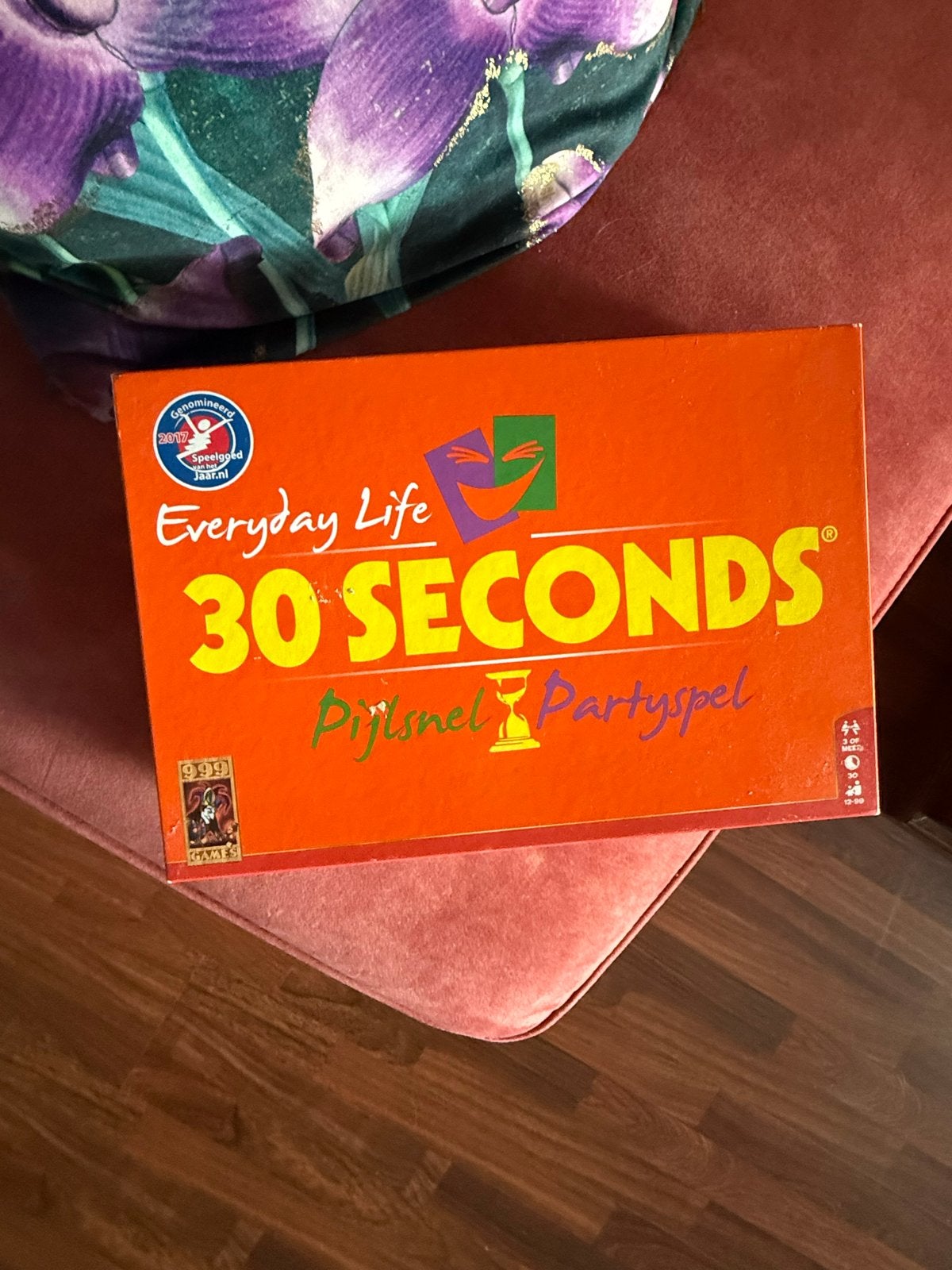 30 Seconds Everyday Life Pijlsnel Partyspel, Vijf spelers of meer, Ophalen, Zo goed als nieuw