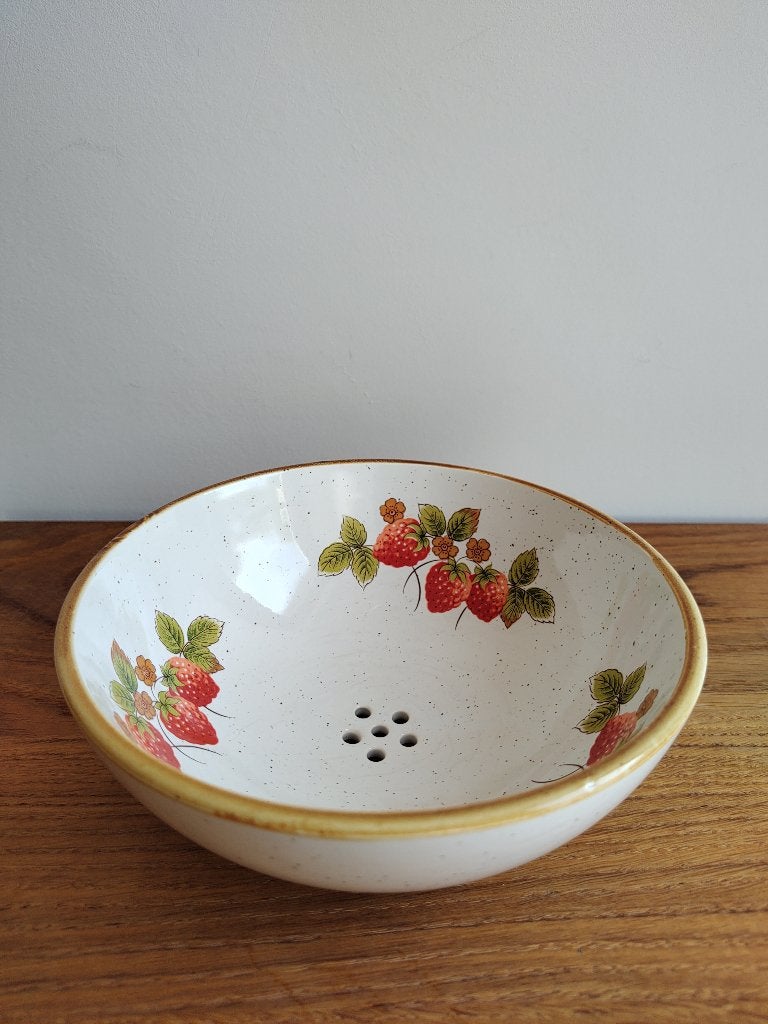 Vintage keramieken fruittest (lekbakje), Antiek en Kunst, Antiek | Keramiek en Aardewerk, Ophalen of Verzenden