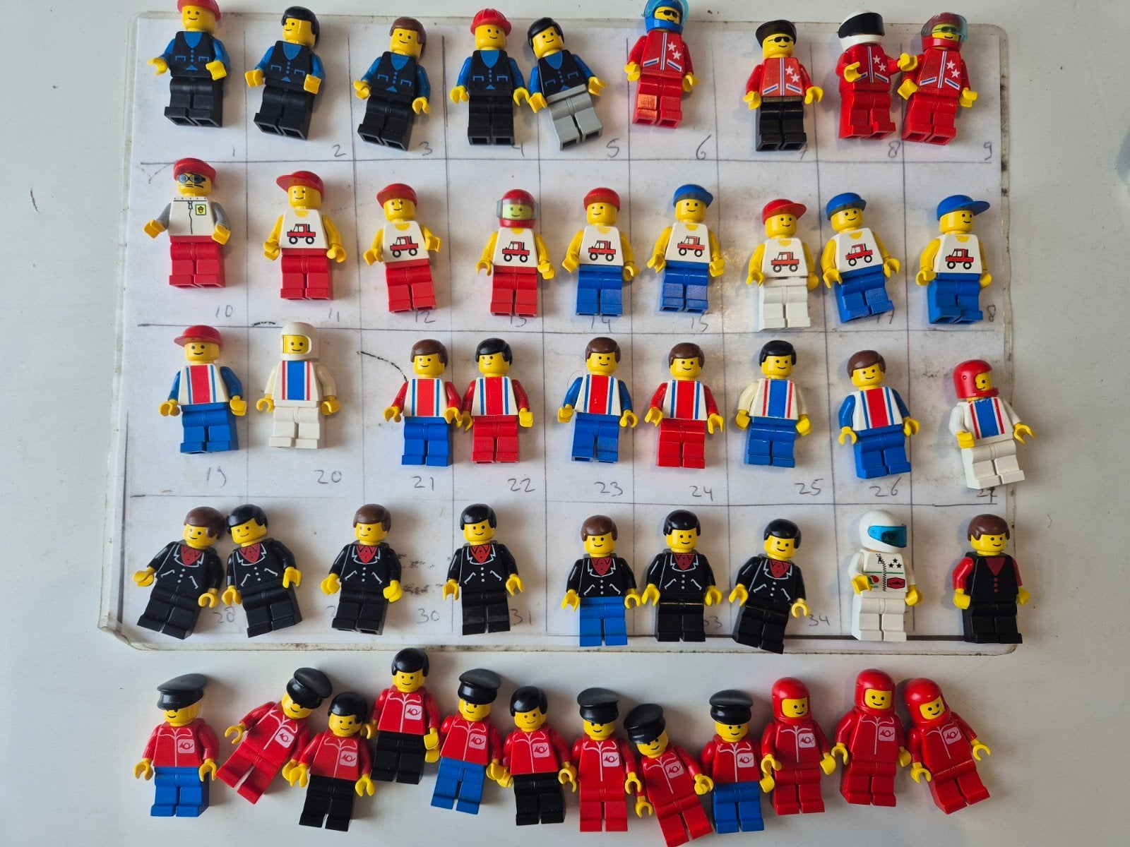 Lego vm1 div vintage man trucker poppetjes town postbode, Ophalen of Verzenden