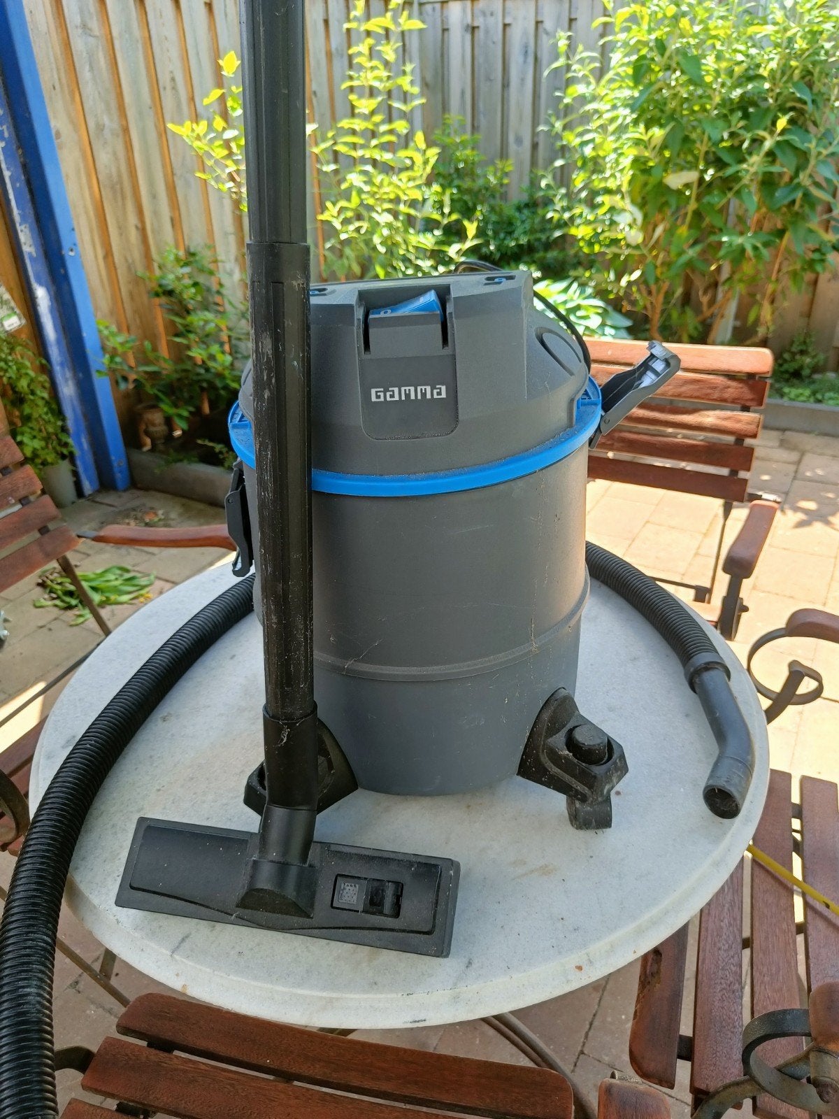 Gamma Industriële Stofzuiger 1300W - Zo goed als nieuw, Witgoed en Apparatuur, Stofzuigers, Gebruikt, Industriële stofzuiger, 1200 tot 1600 watt