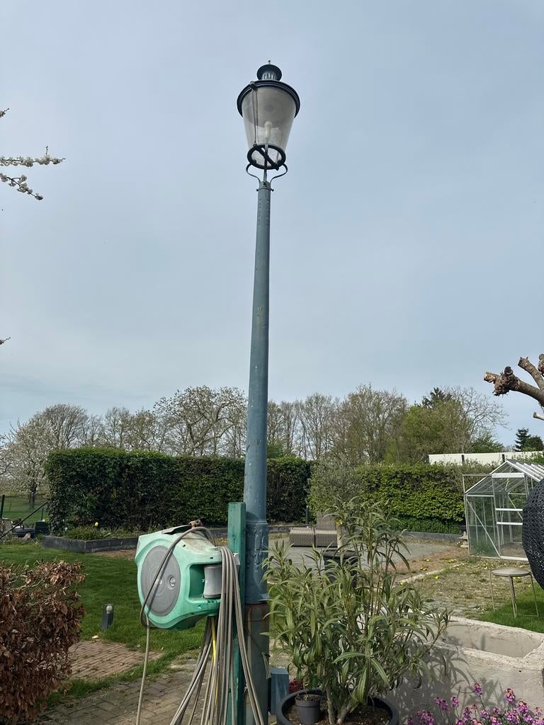 Antieke tuinlamp / lantaarnpaal voor sfeervolle verlichting, Antiek en Kunst, Antiek | Lampen, Ophalen